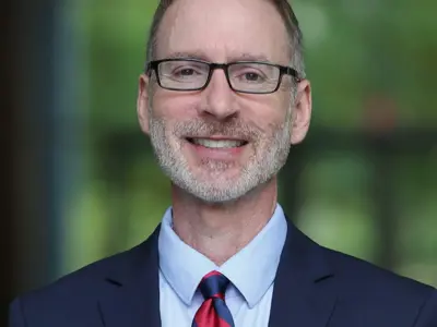 Lee Lowell - The Smart Option Seller